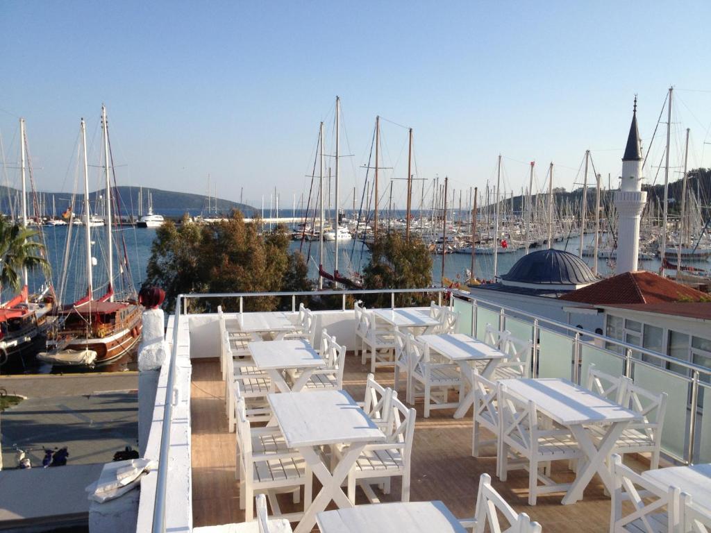 Akkan Hotel Marina (Adults Only) Bodrum Eksteriør bilde